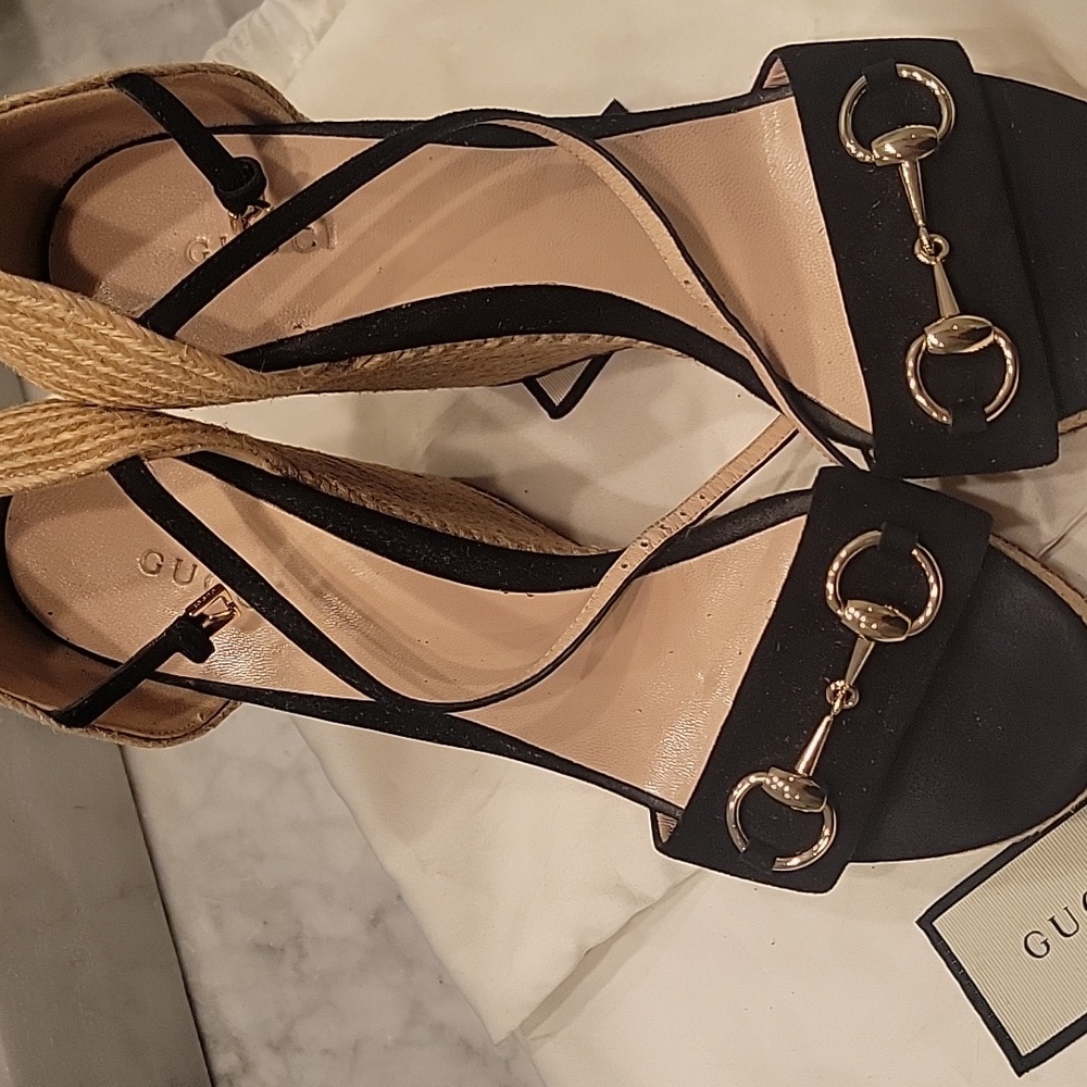 Gucci Wedges